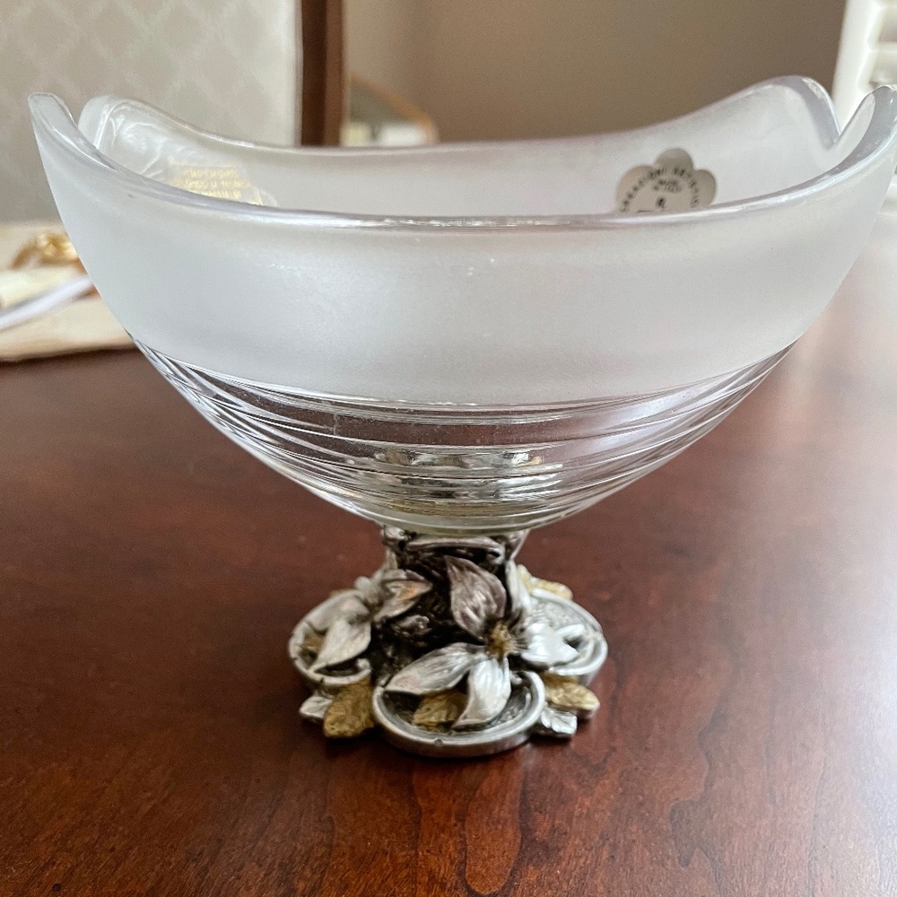 Small crystal candy dish
